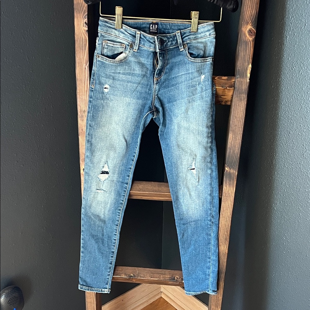 GAP Kid’s Light Blue Cropped Jeans